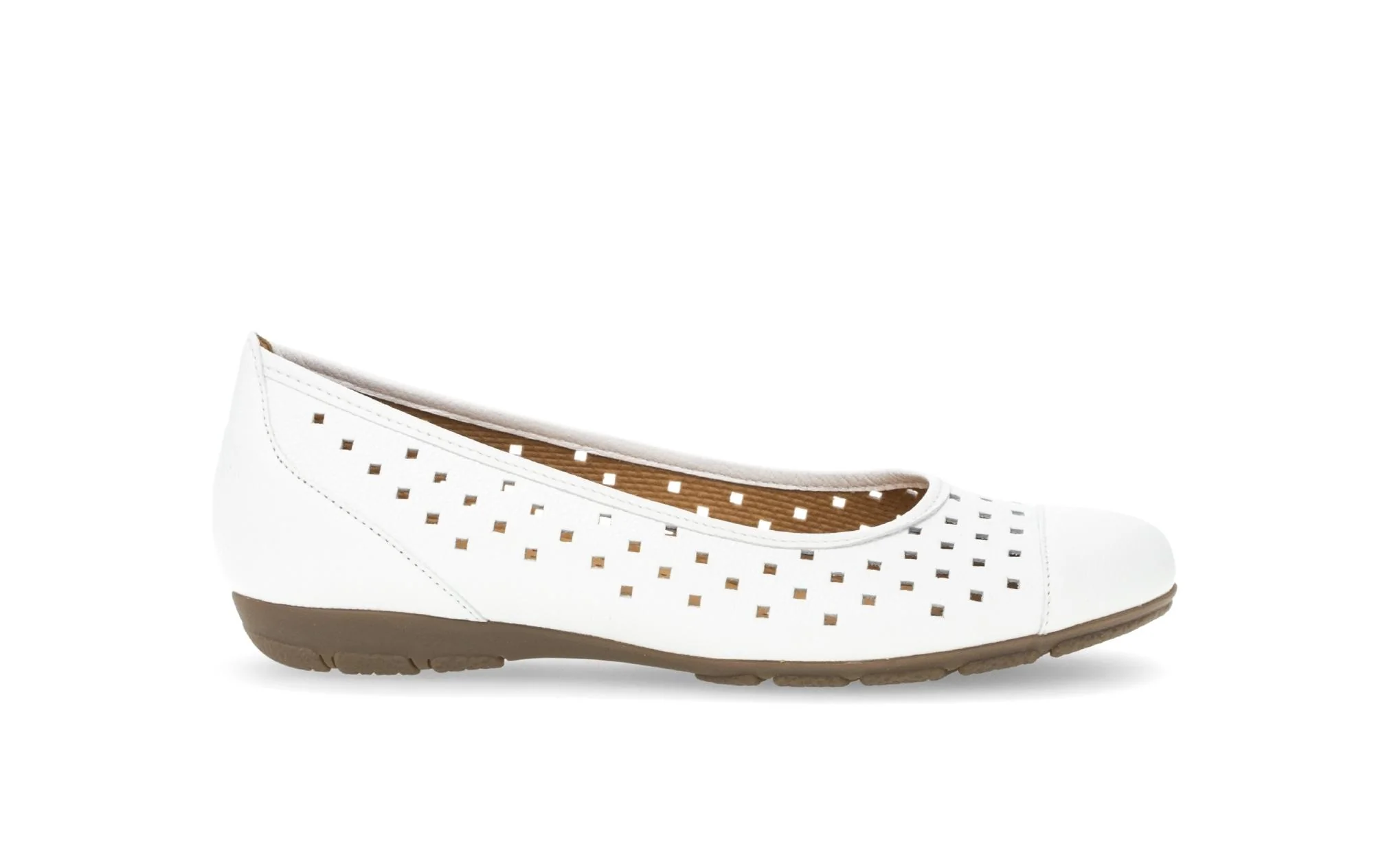 Ballerines perforées blanches en cuir
