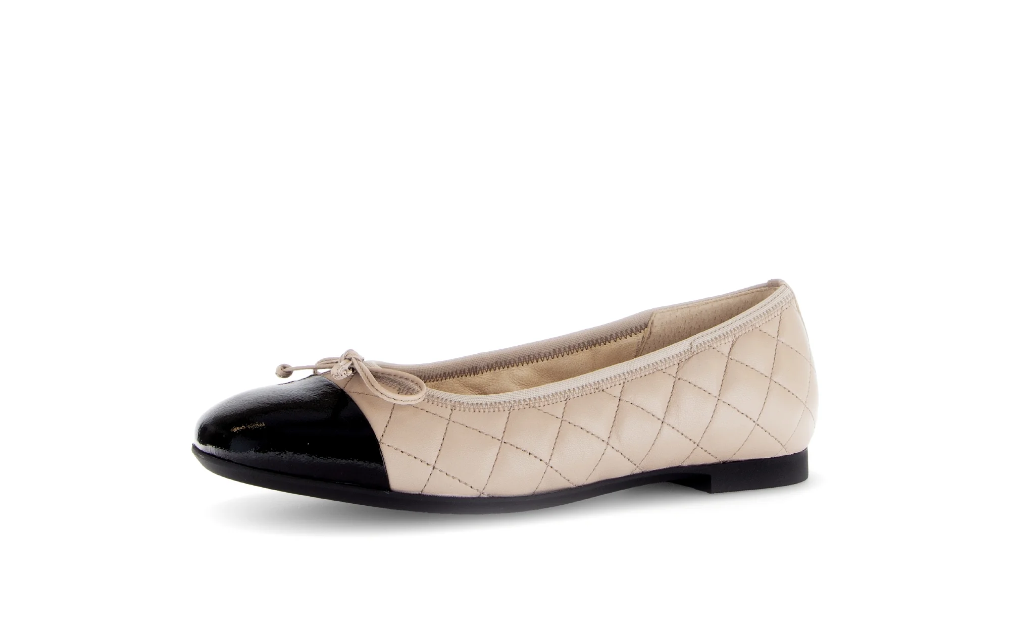 Ballerine beige matelassée bout vernis noir - Image 6