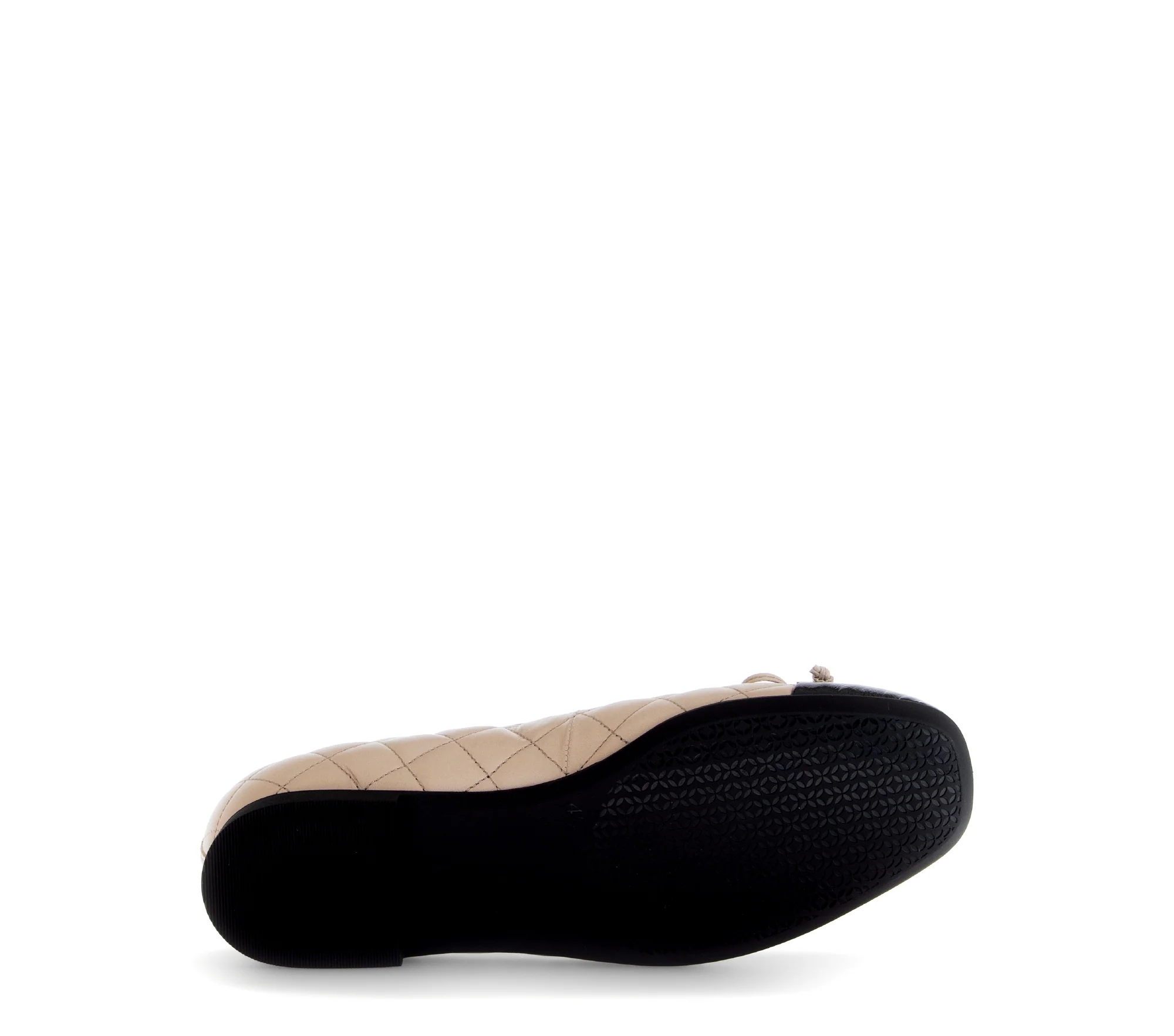 Ballerine beige matelassée bout vernis noir - Image 7