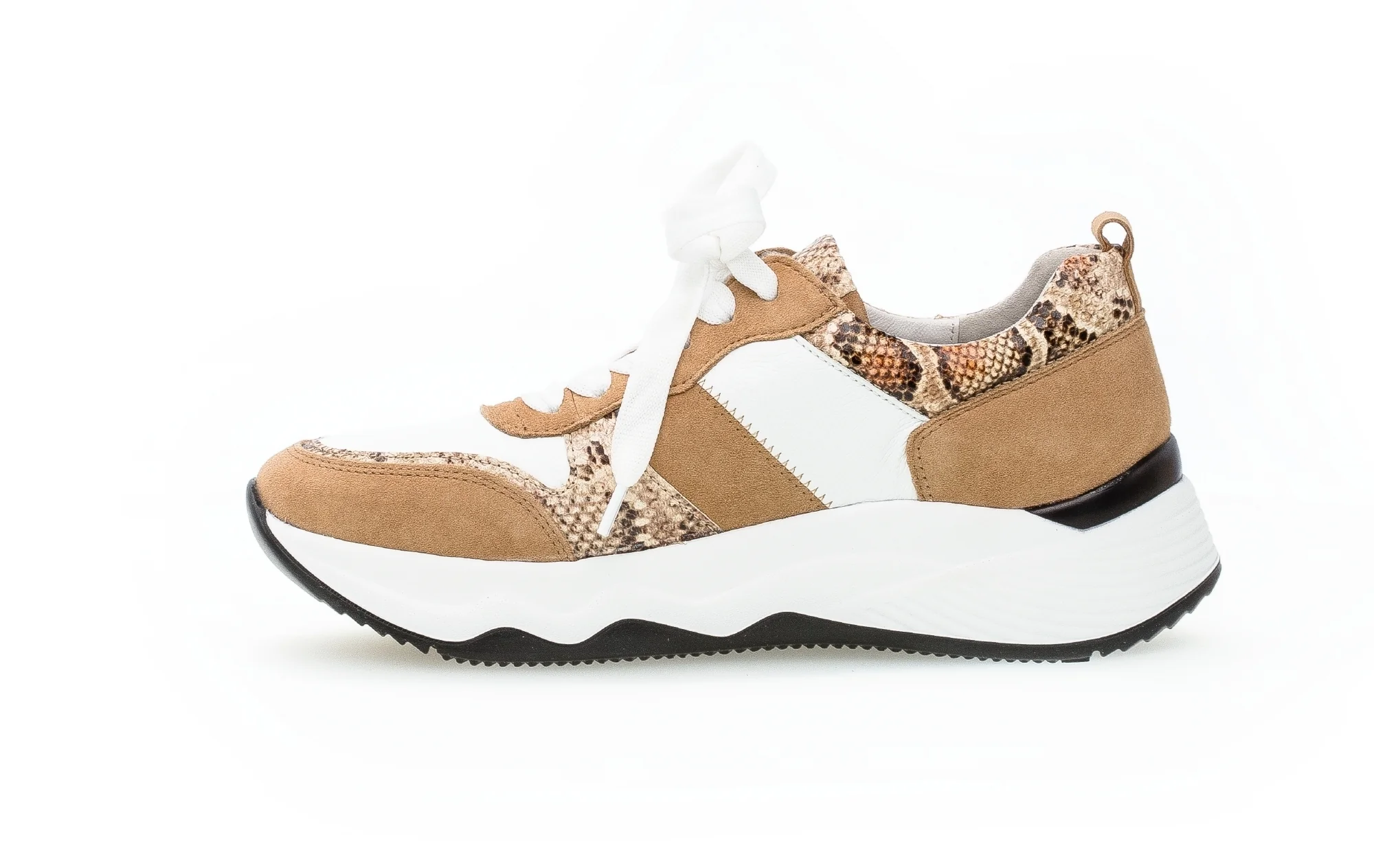 Baskets beiges en daim - Image 2