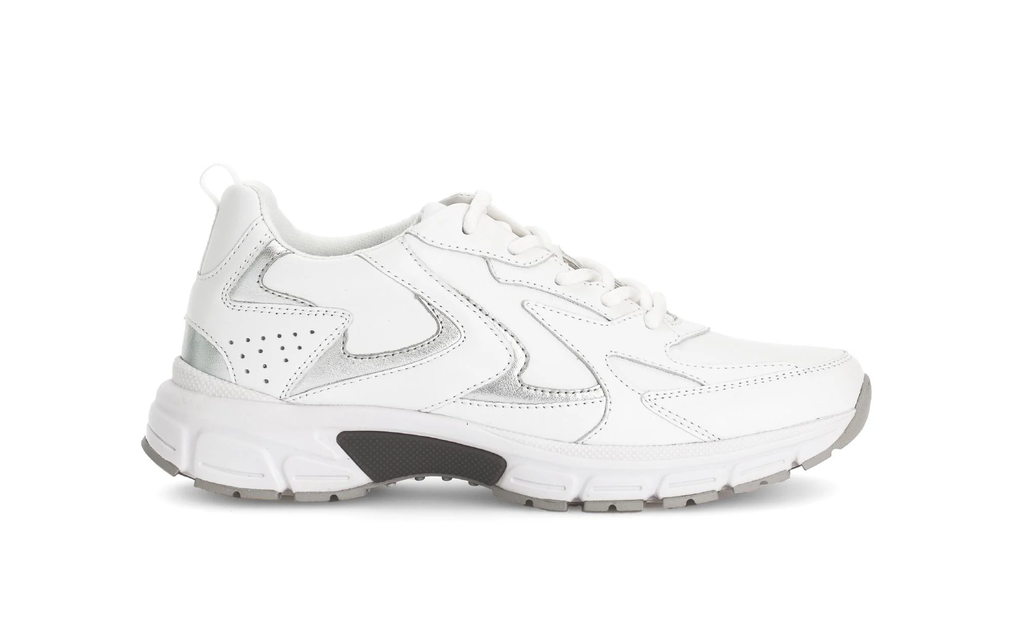 Baskets blanches en cuir