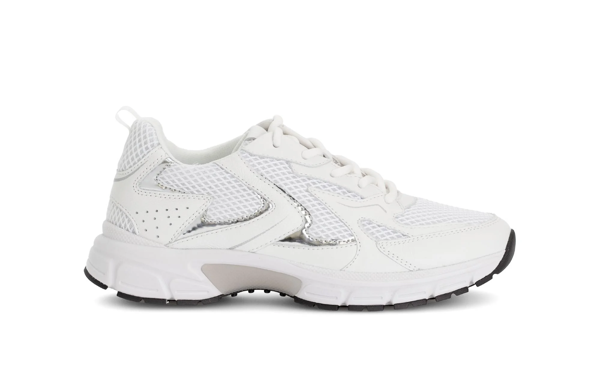 Baskets blanches en cuir