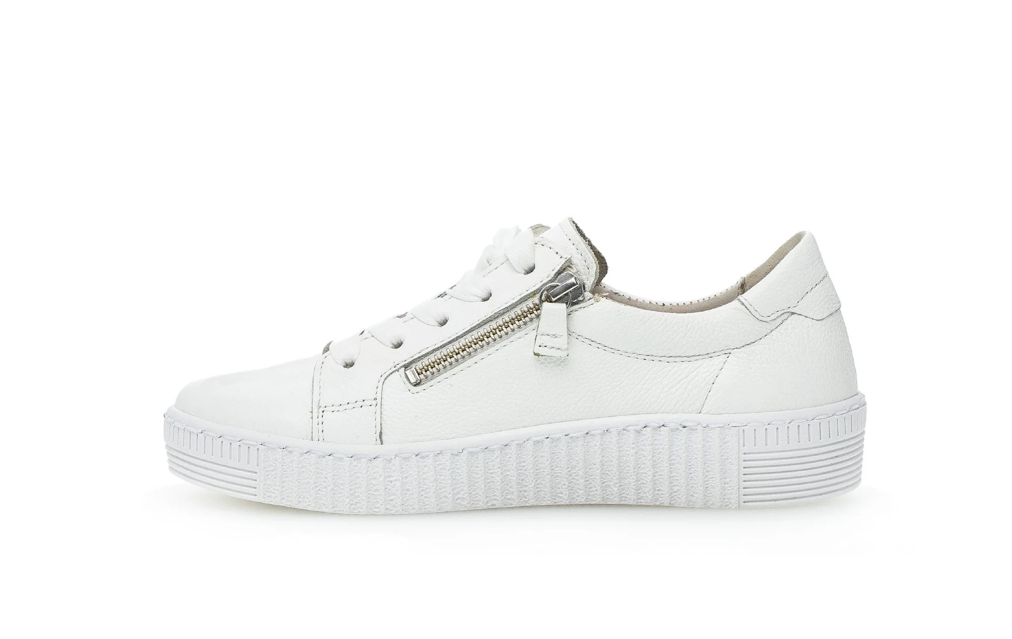 Baskets blanches en cuir - Image 2