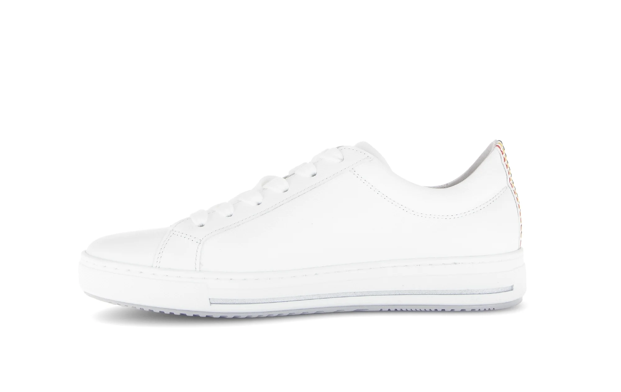 Baskets blanches en cuir lisse - Image 2