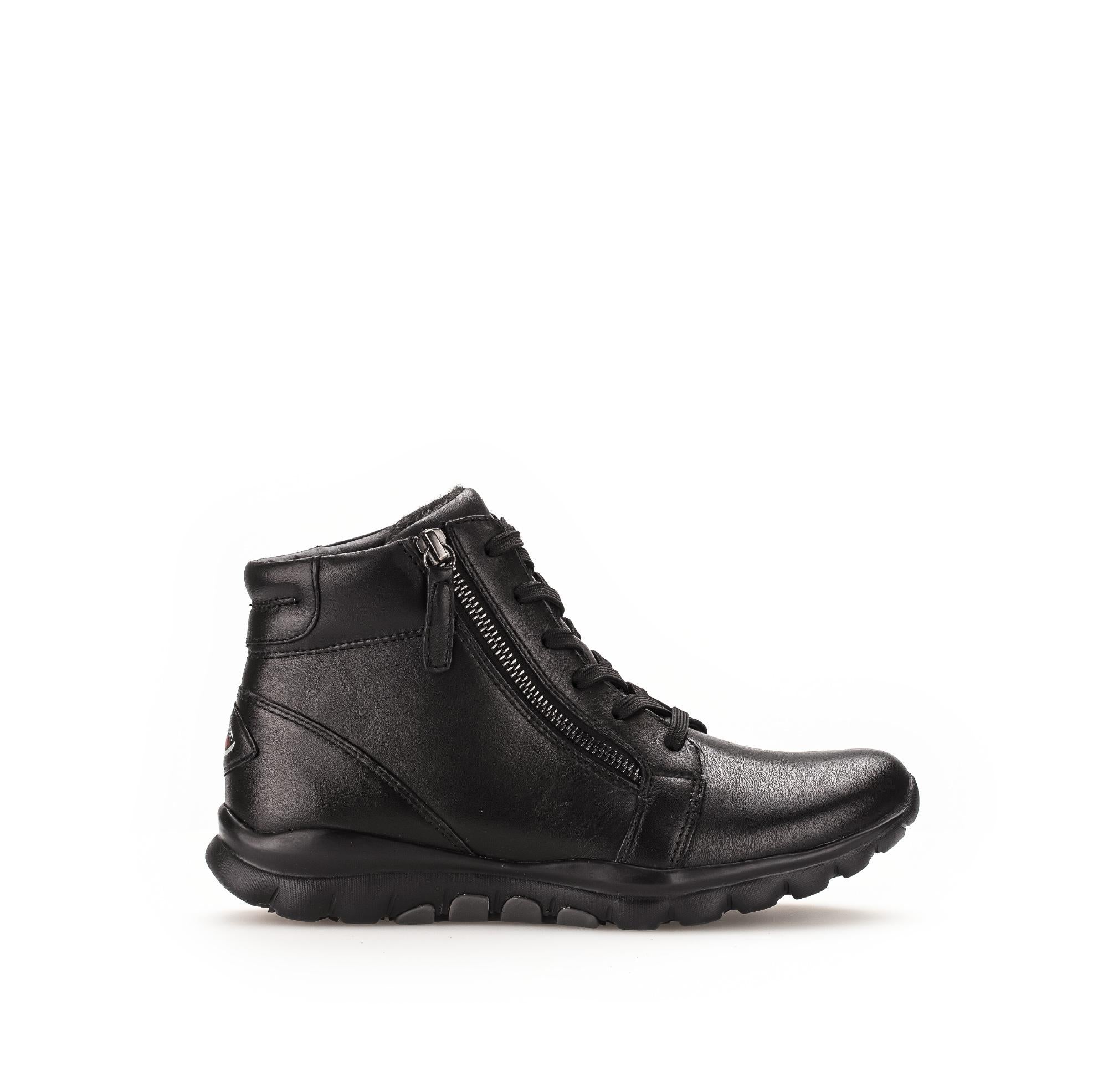 Baskets montantes noires en cuir lisse