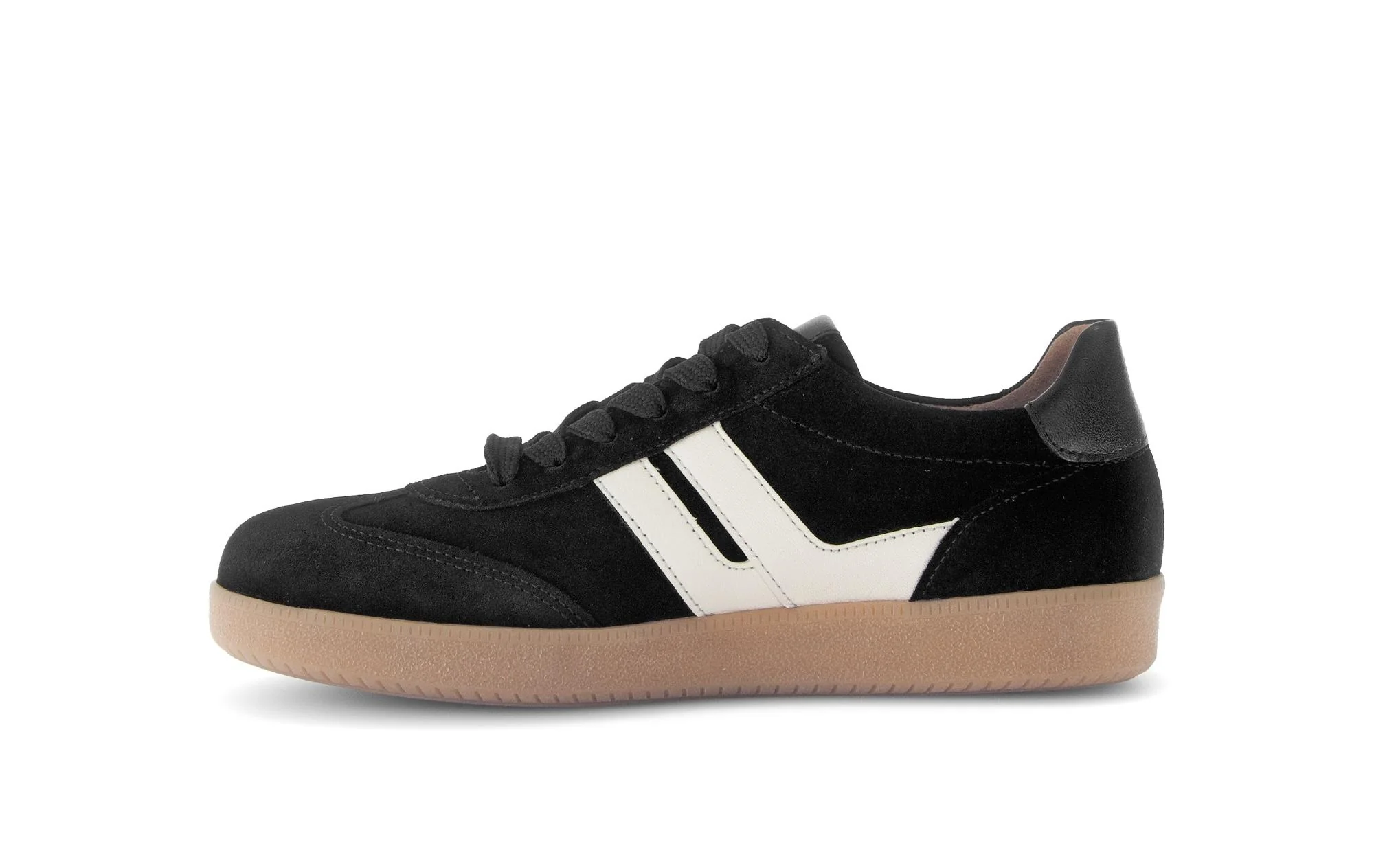 Baskets noires en nubuck - Image 2