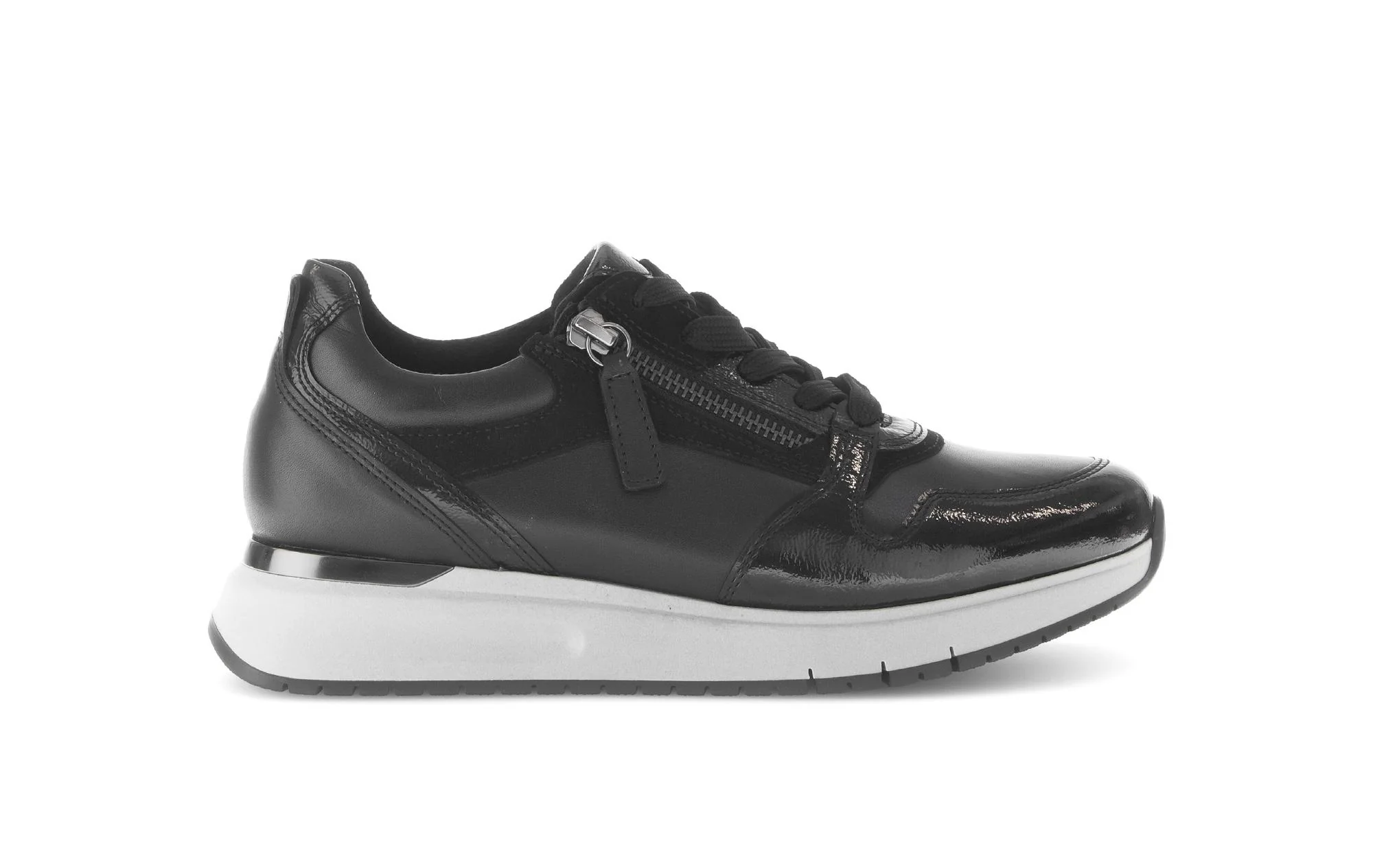 Baskets noires en cuir lisse