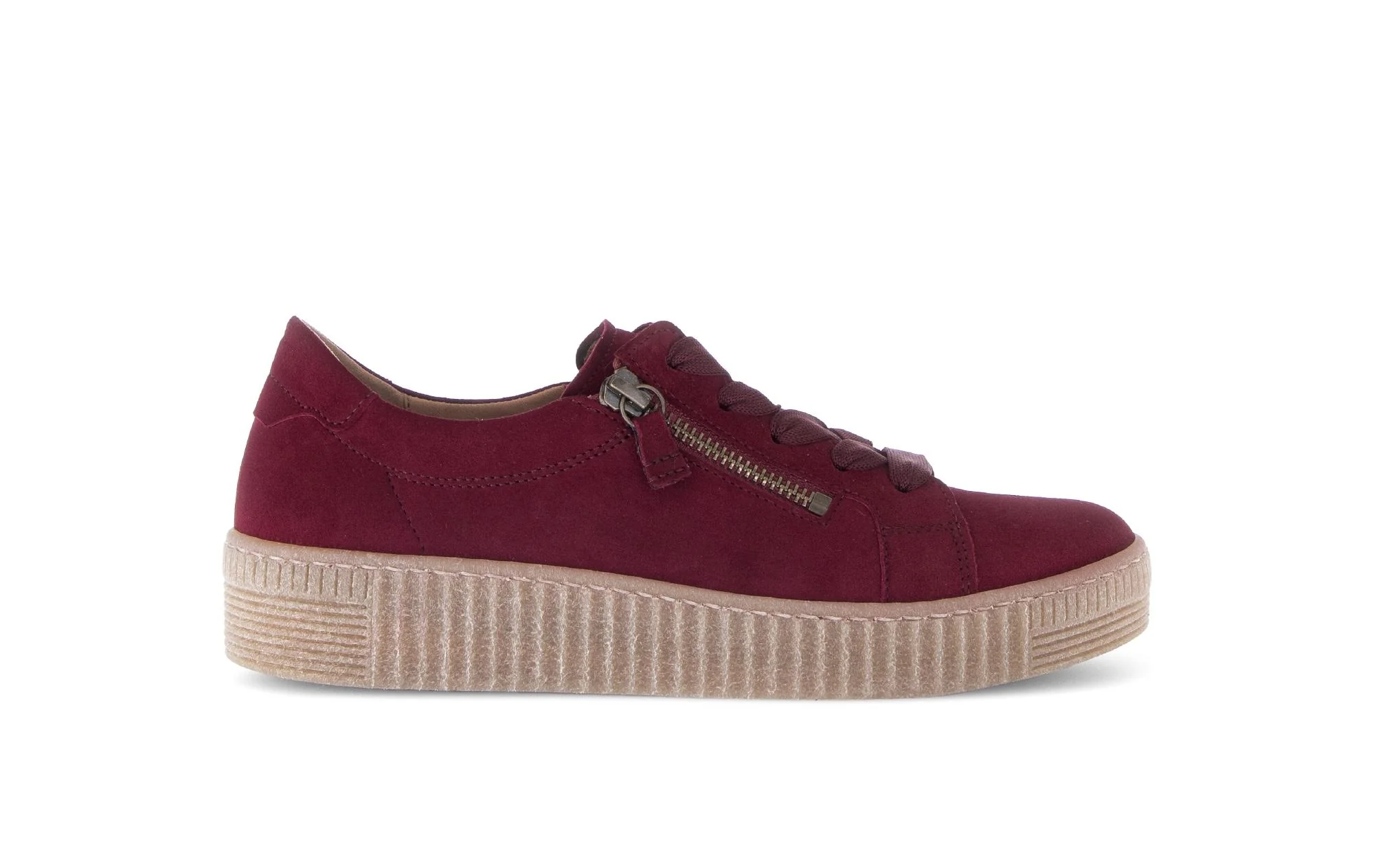 Baskets rouges en Nubuck