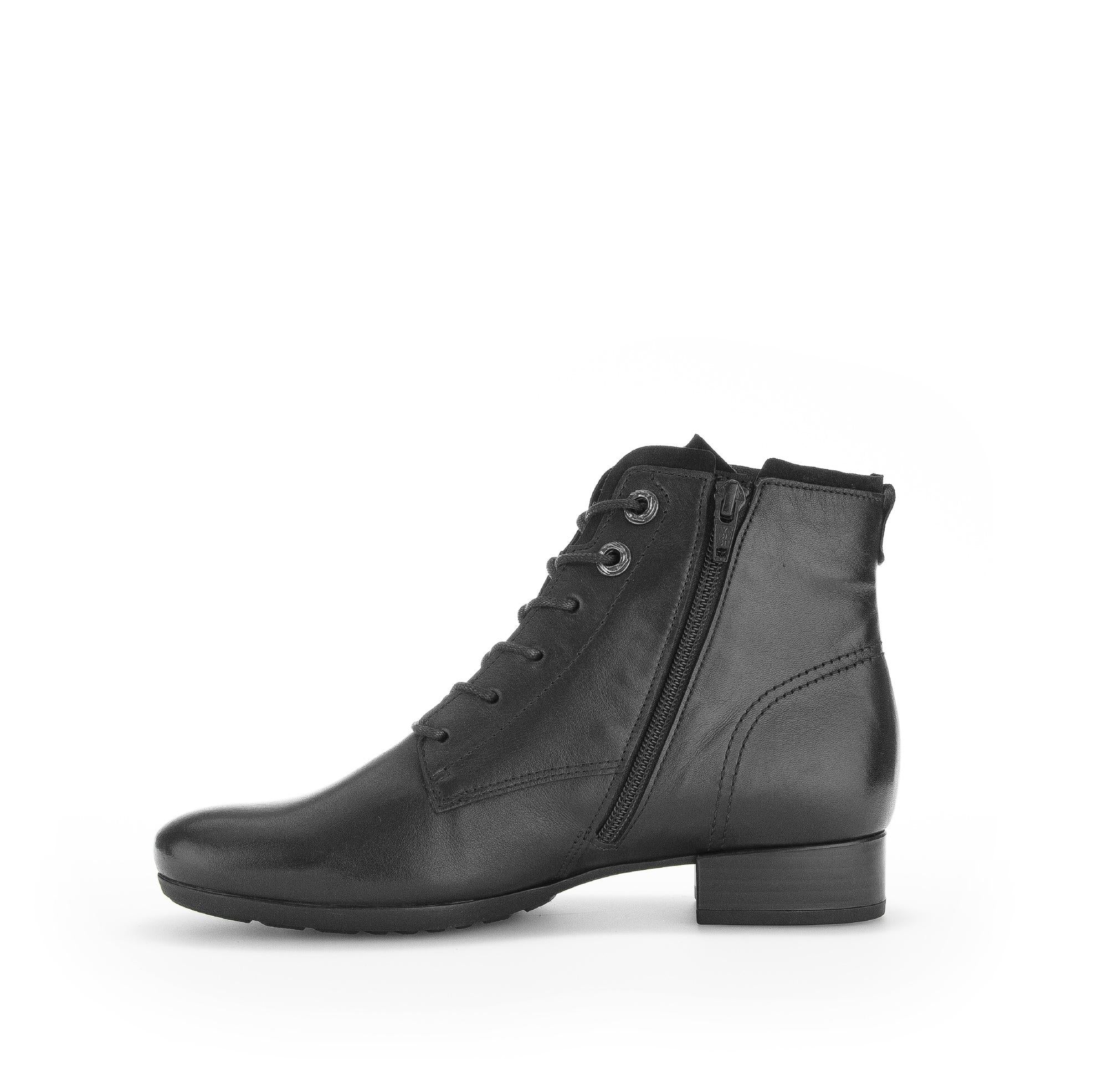 Bottines à lacets noires en cuir lisse - Image 2