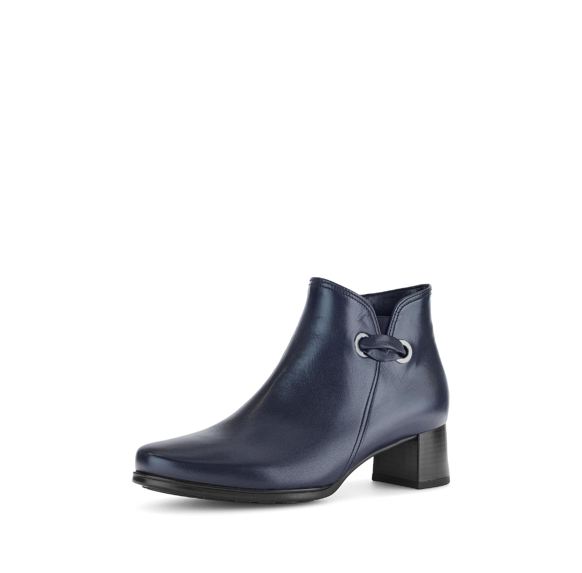 Bottines bleues en cuir lisse - Image 6