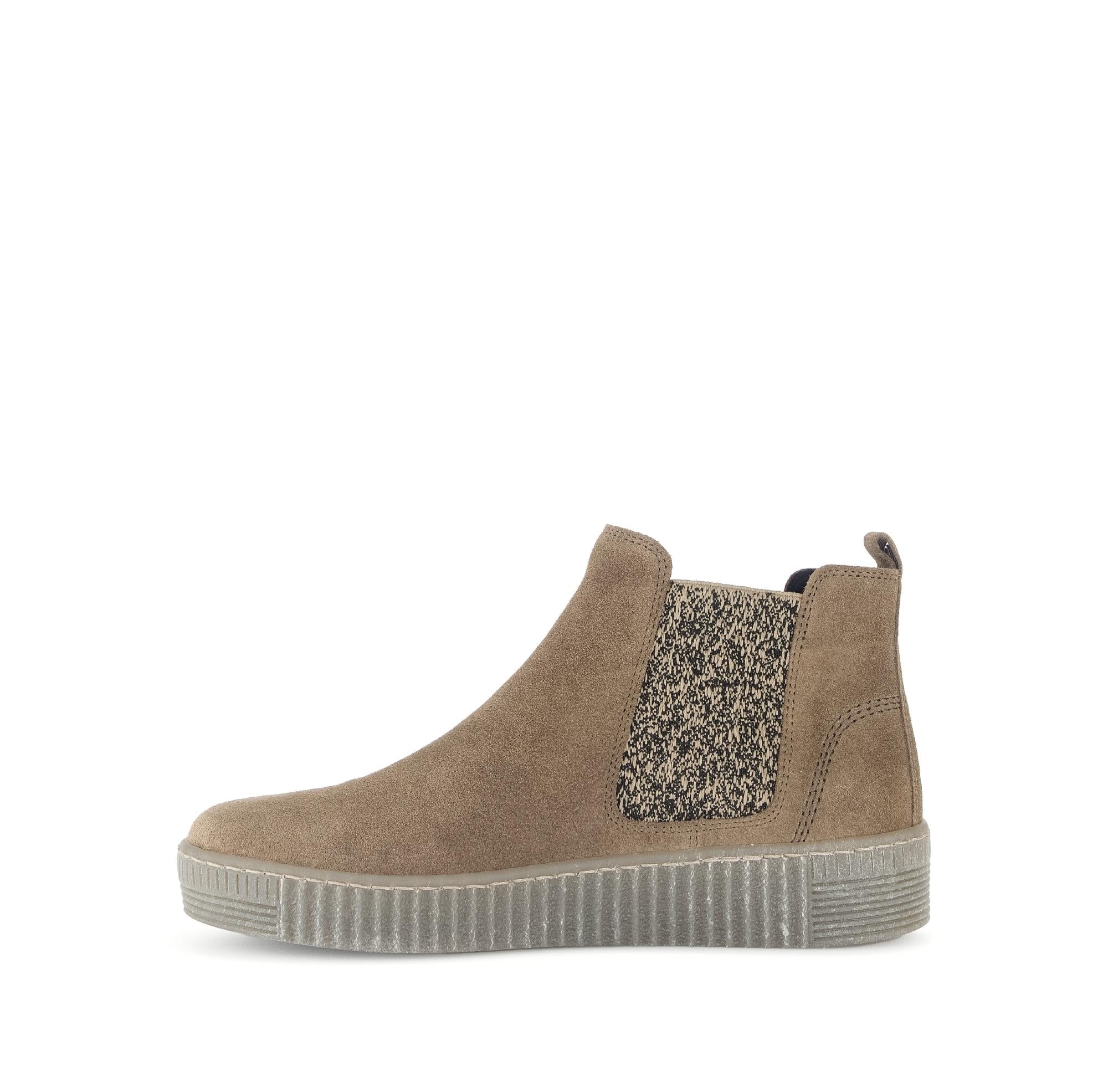 Bottines chelsea marron en Nubuck - Image 2