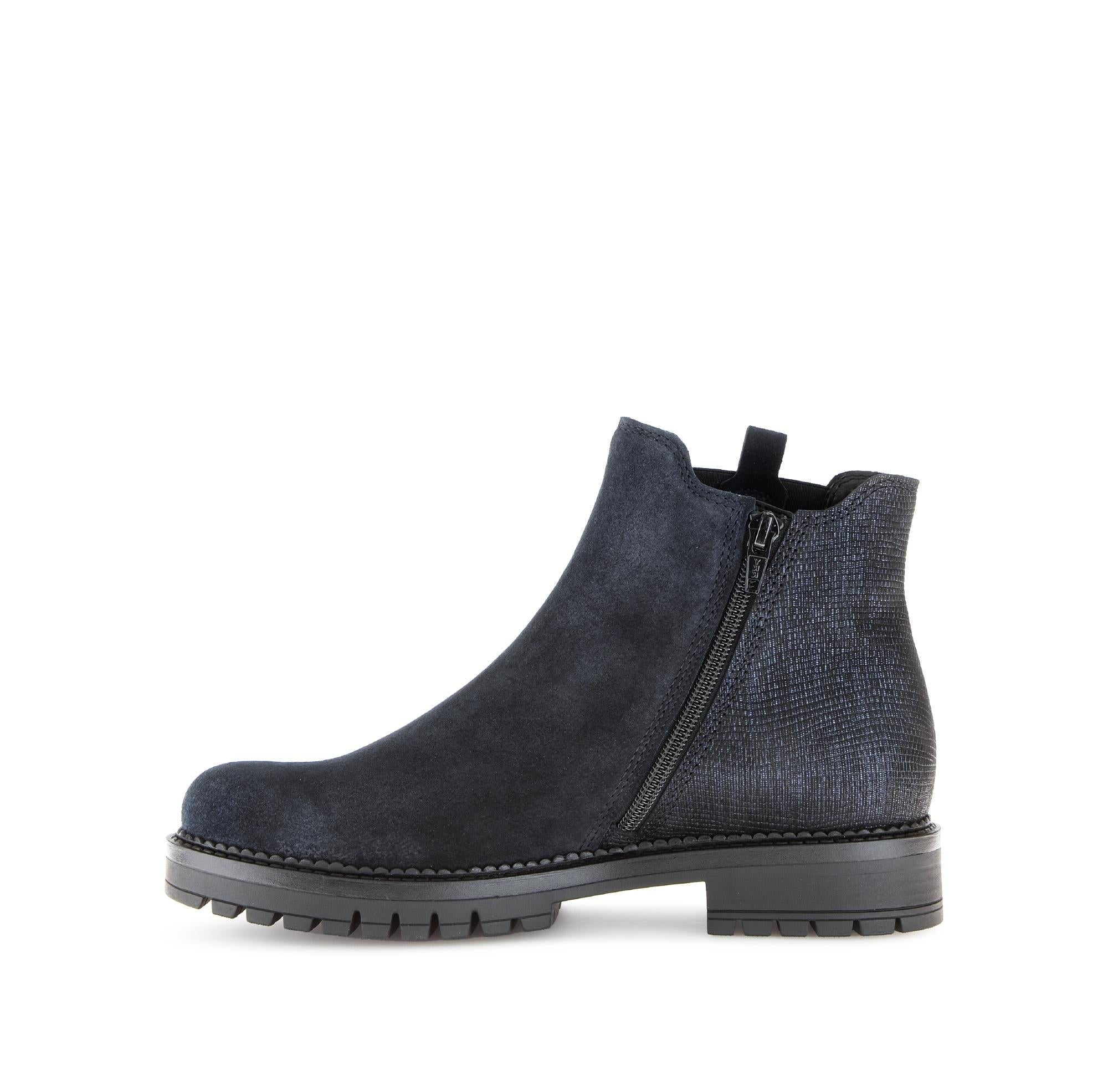 Bottines chelsea bleues en Nubuck - Image 2