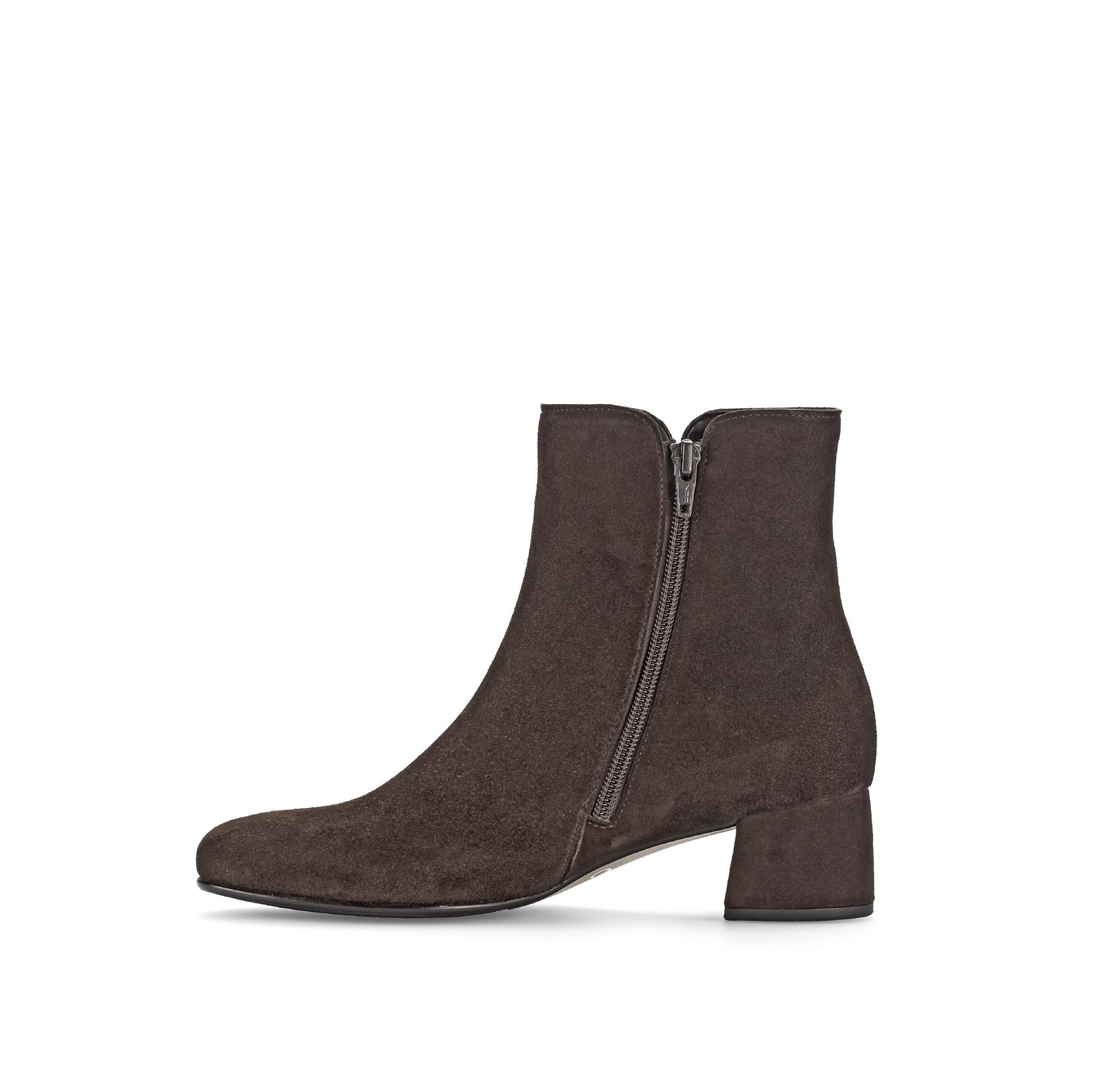 Bottines marron en Nubuck - Image 2