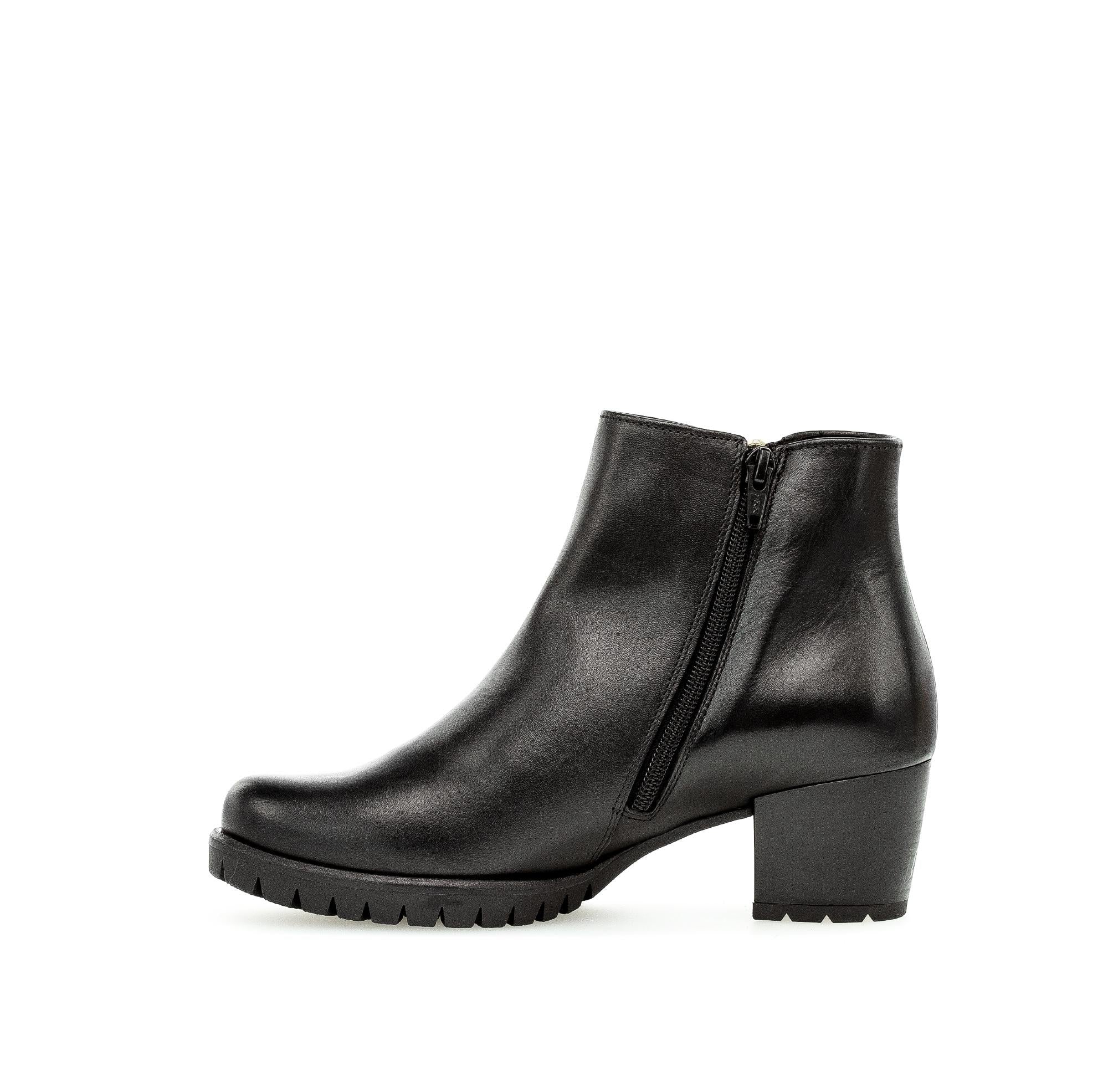 Bottines noires en cuir lisse - Image 2