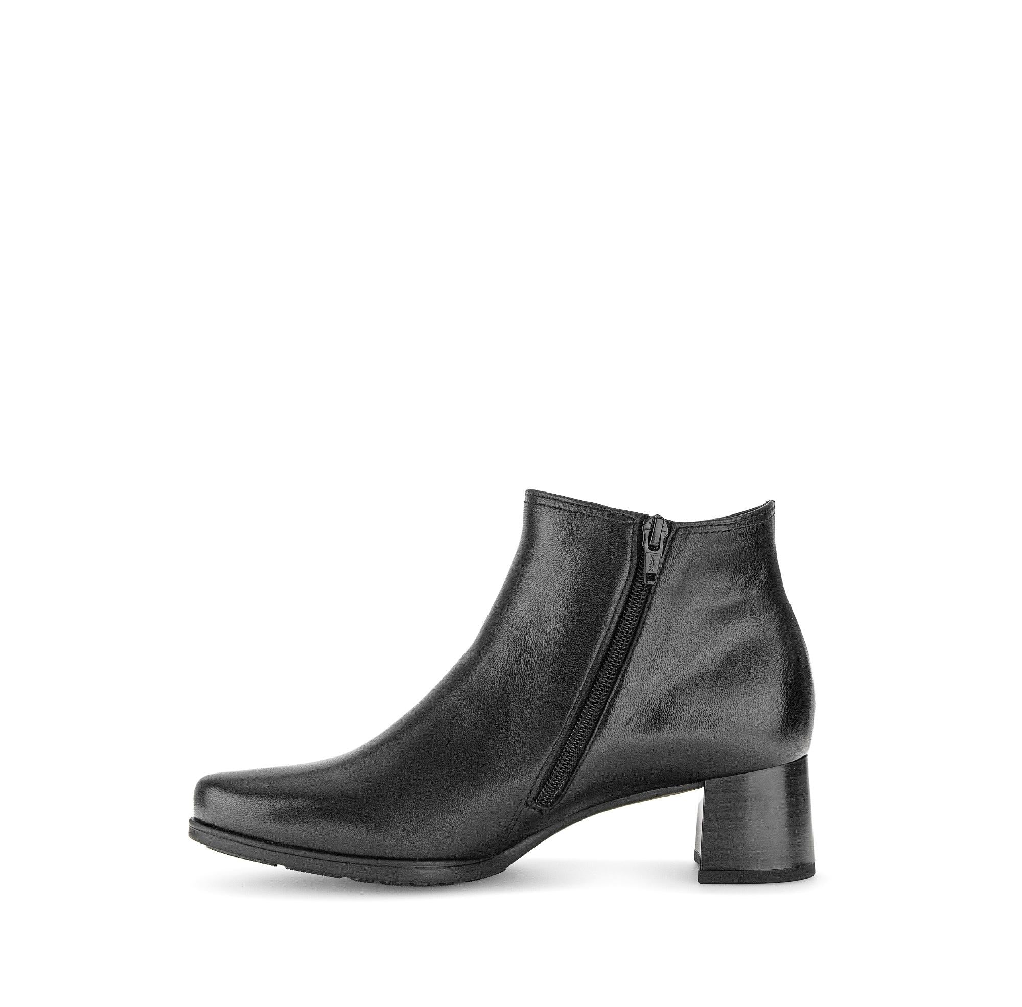 Bottines noires en cuir lisse - Image 2