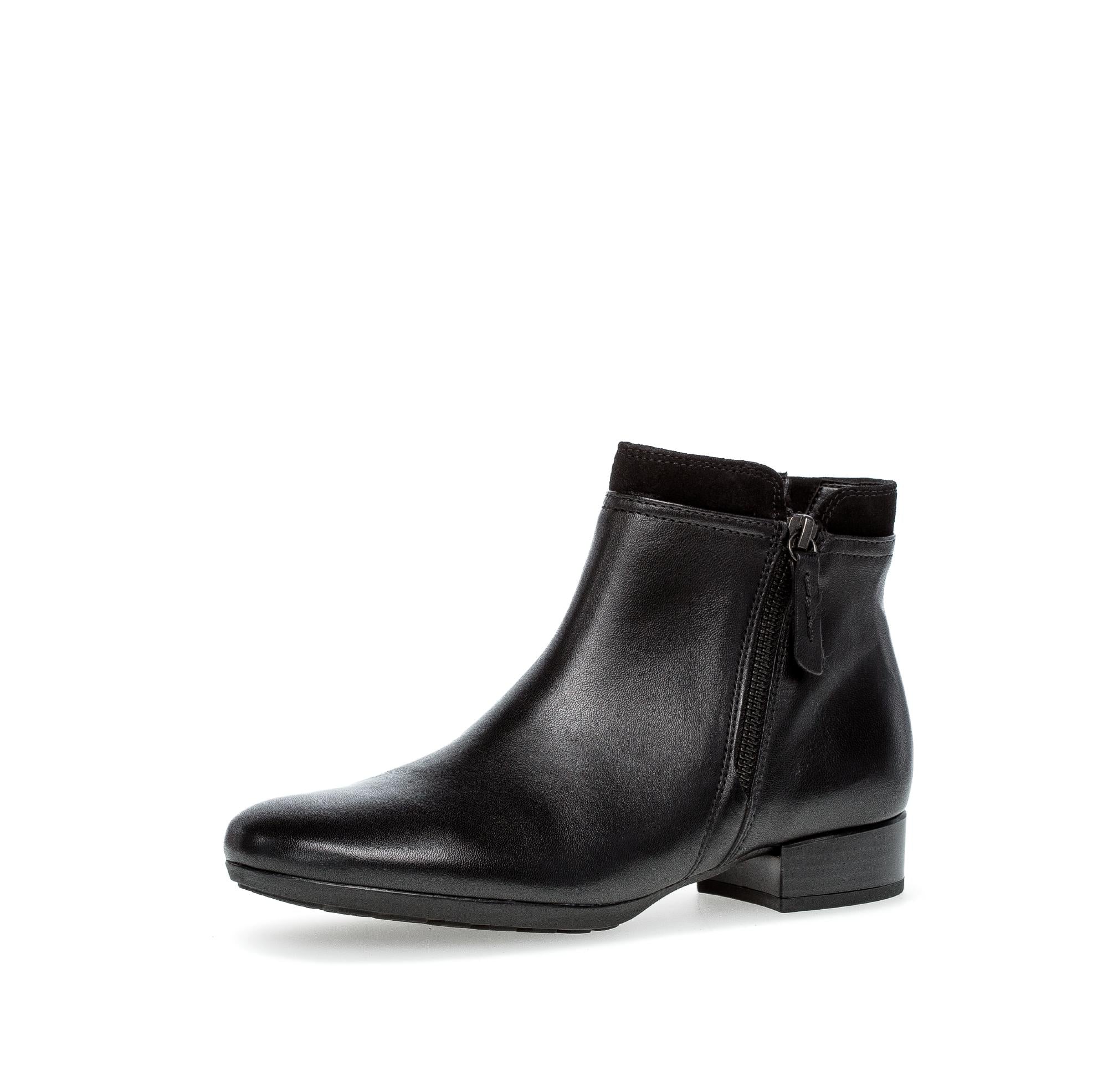 Bottines noires en cuir lisse - Image 6