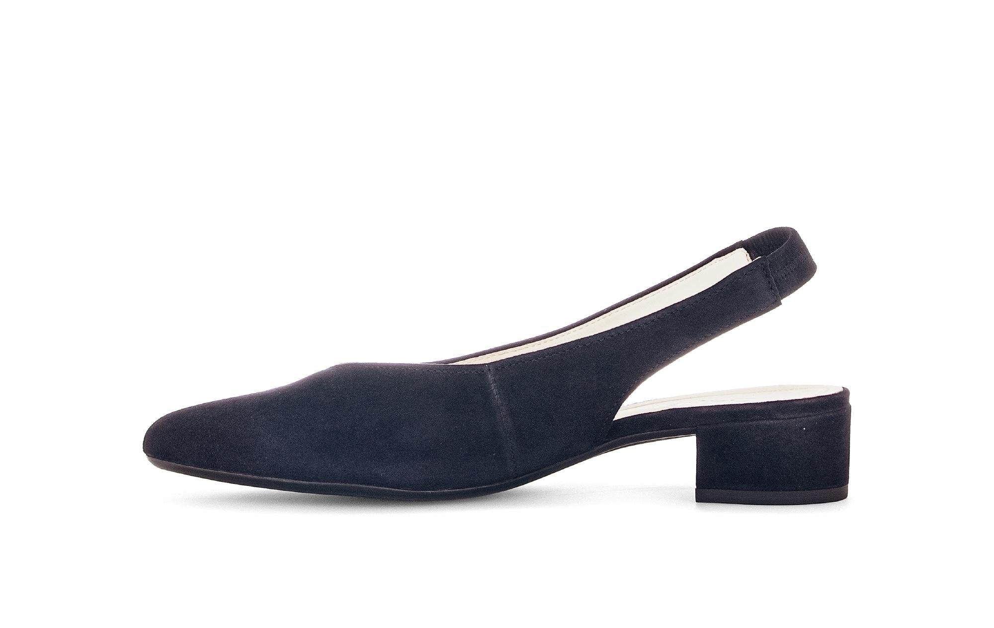 Escarpins à bride arrière bleu marine en Nubuck - Image 2