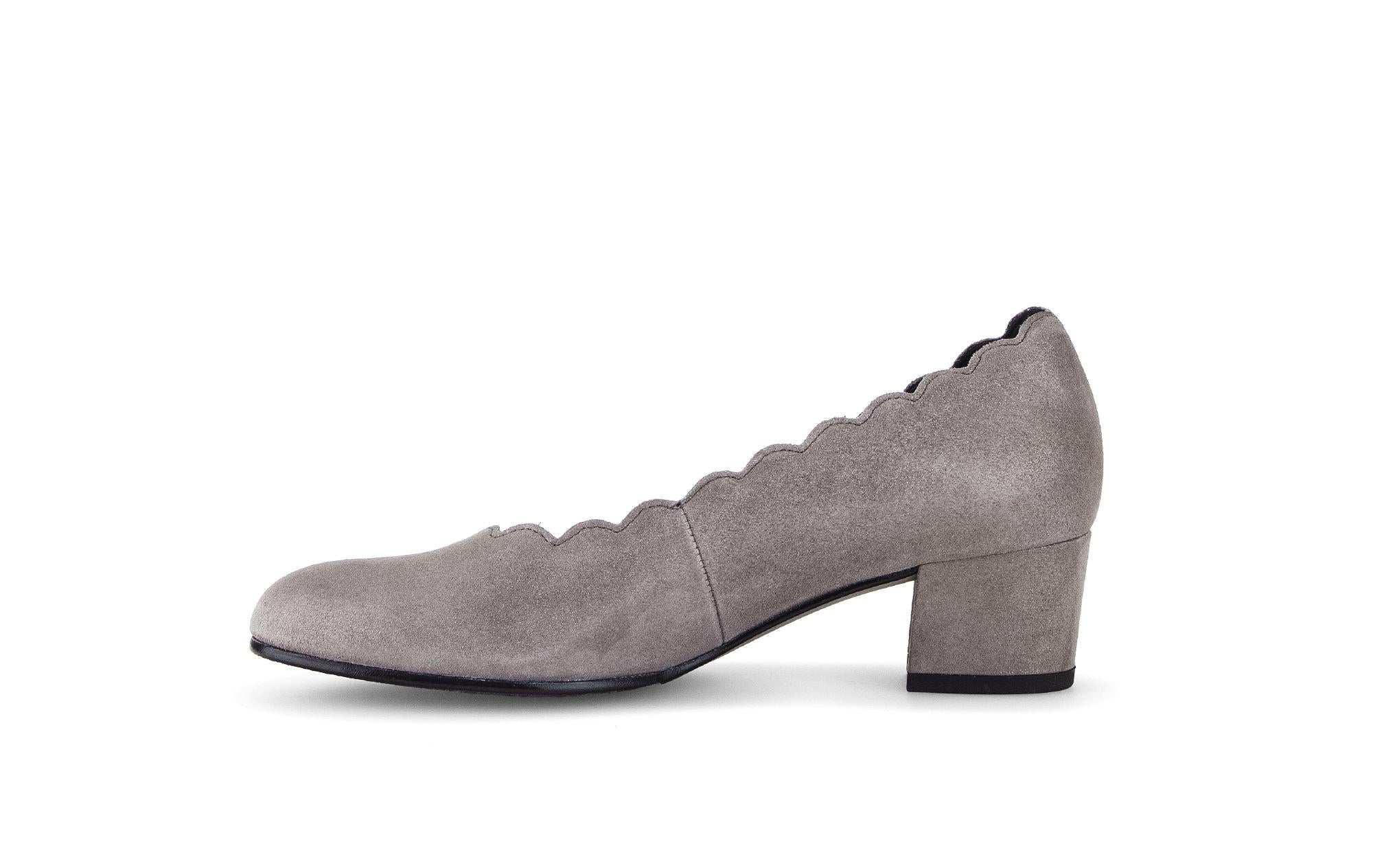 Escarpins marron en cuir - Image 2