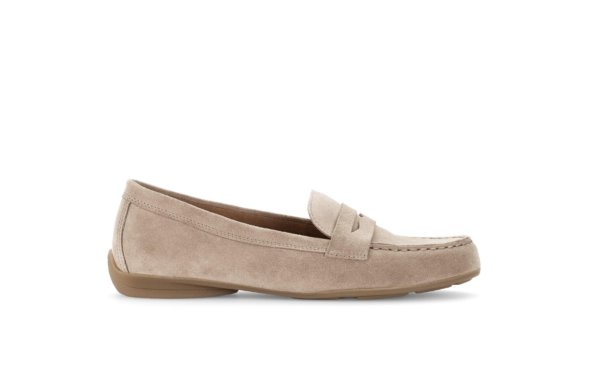 Mocassins beiges en nubuck