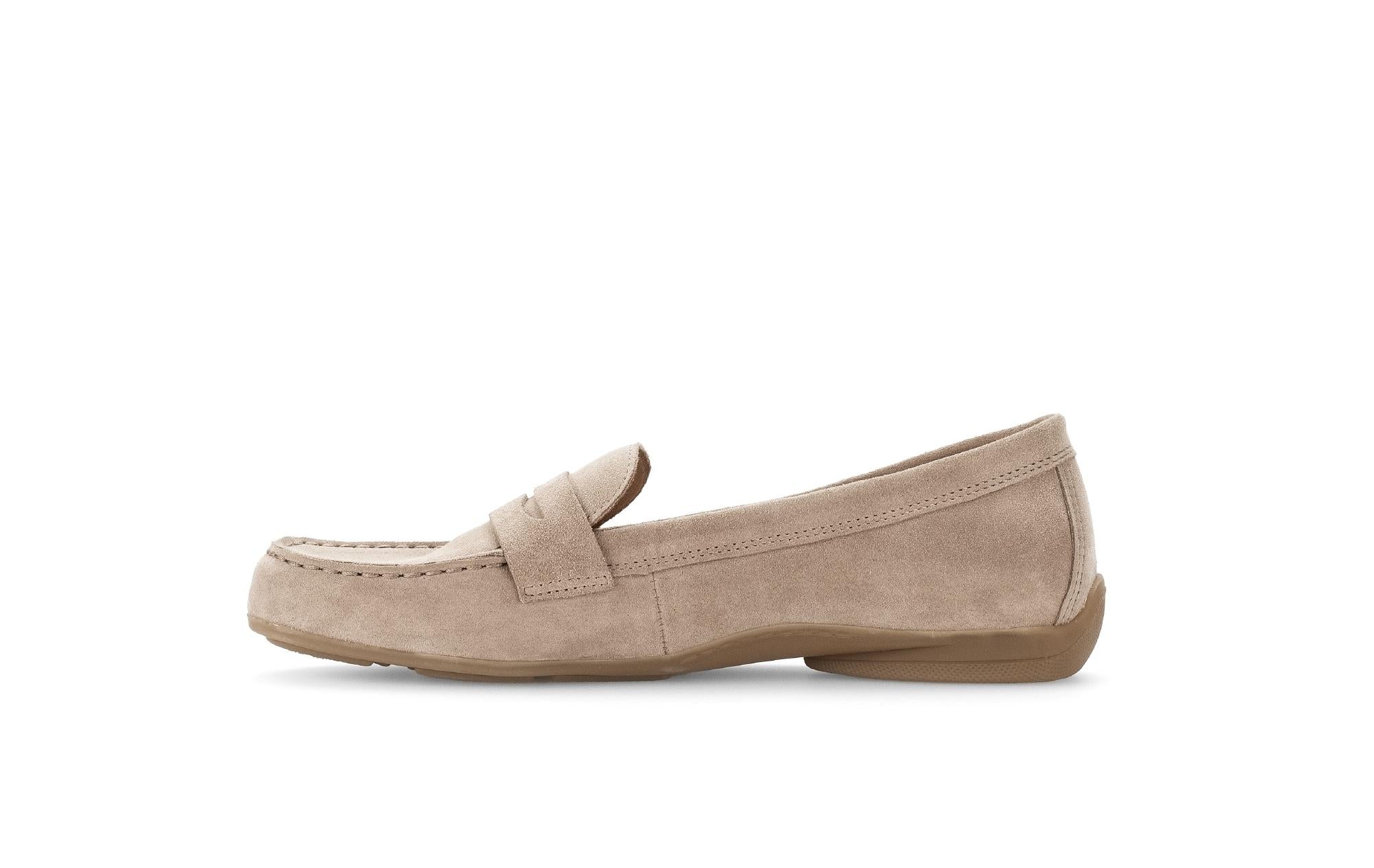 Mocassins beiges en nubuck - Image 2