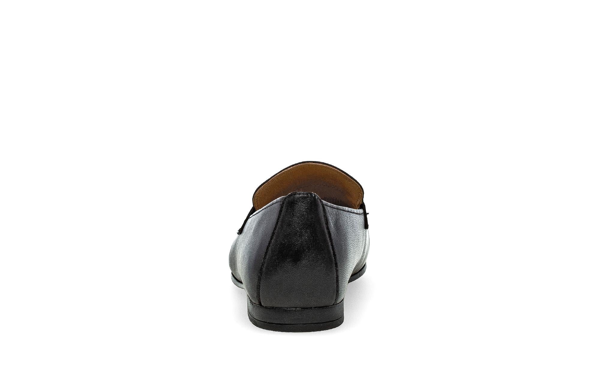 Mocassins noirs en cuir - Image 4