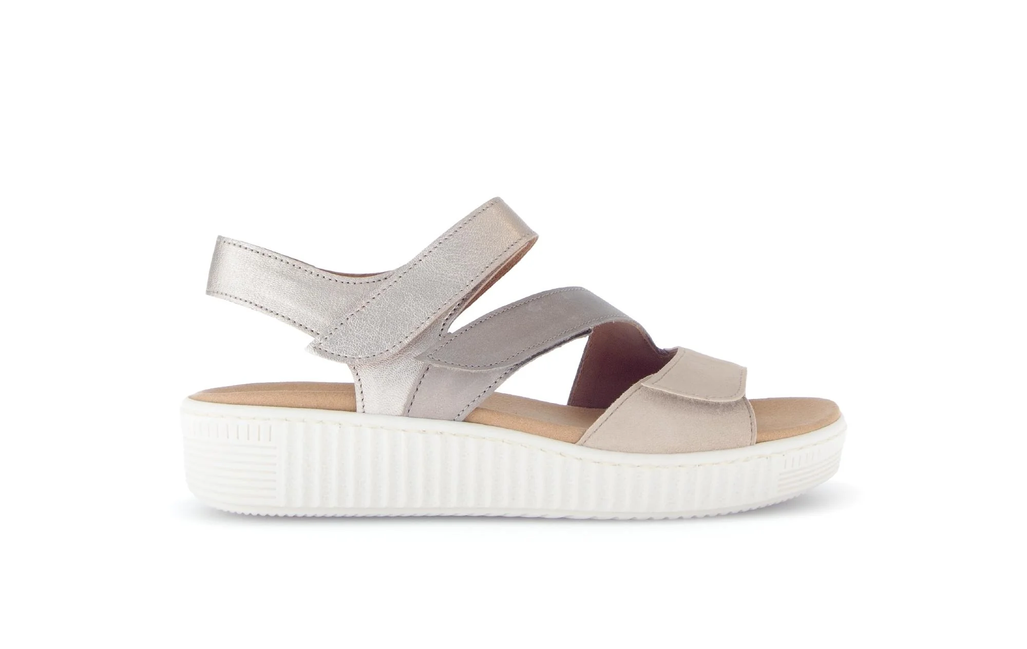 Sandales beiges en nubuck (semelle amovible)